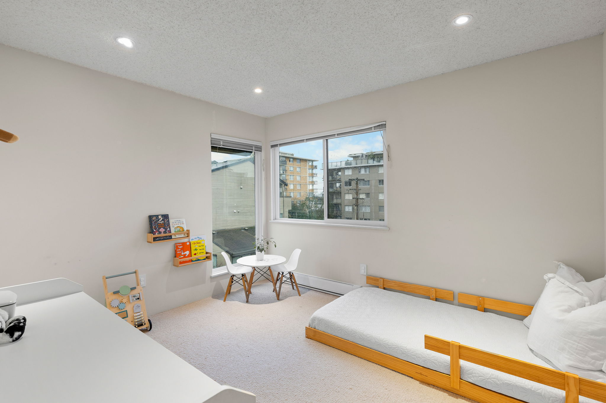 #408 – 1363 Clyde Avenue